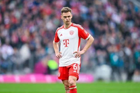 تقارير: ليفربول يضع كيميتش بديلًا محتملًا لأرنولد